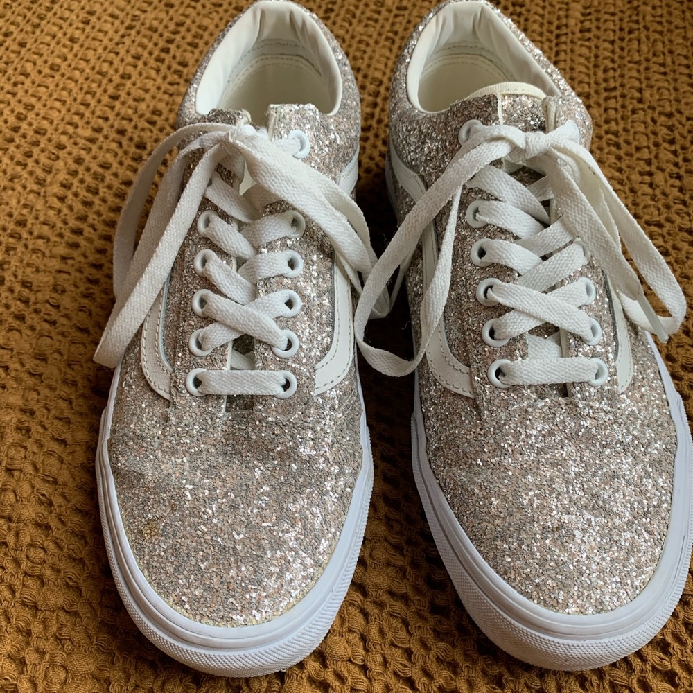 Women’s Gold chunky glitter vans size 9